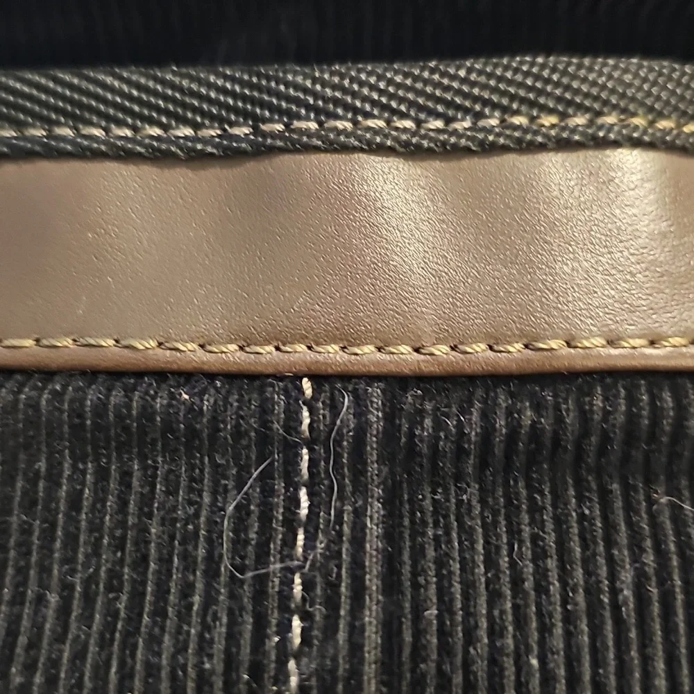 Nine West Black Corduroy Messenger Bag with Brown Trim.‎ Crossbody